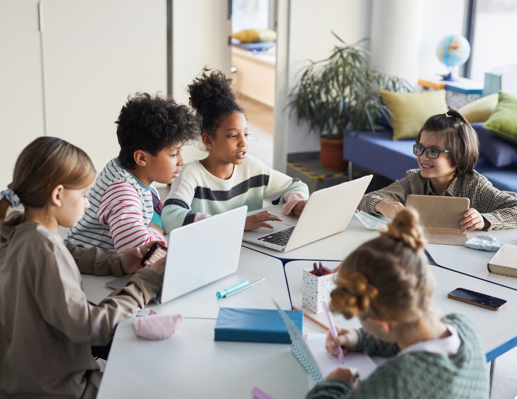Students collaborating on computers